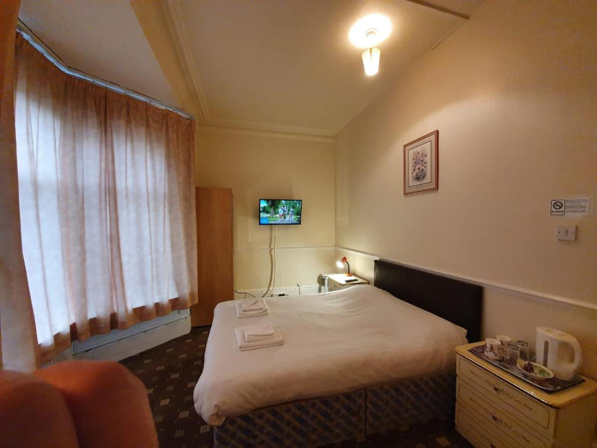 The Handforth Lodge Luaran gambar